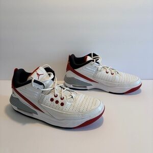 Nike Air Jordan Max Aura 5